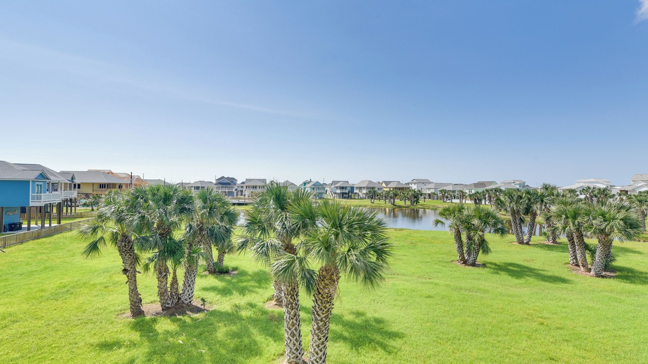 Photo of Patio Balcony in Terramar Beach
