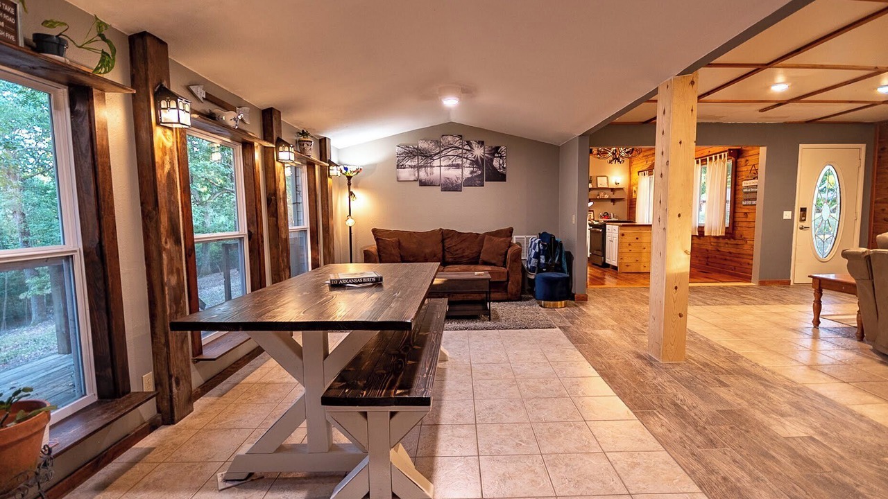 Photo of Bedroom in Sylvan Shores