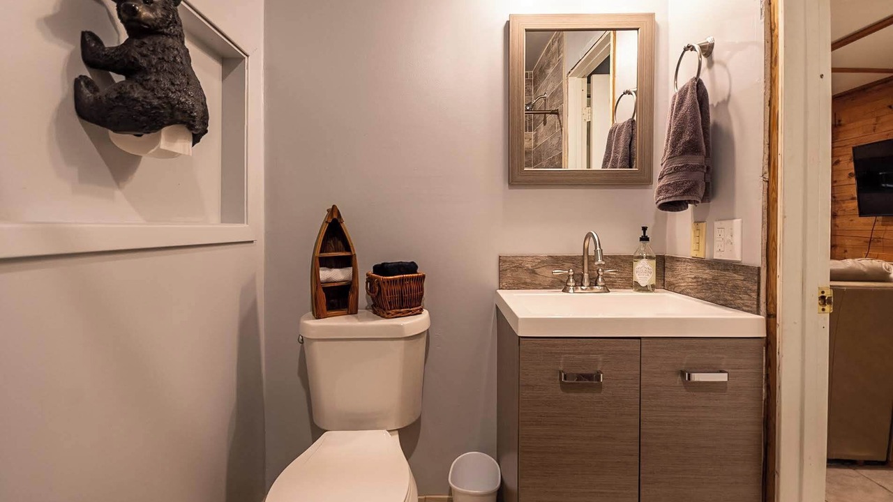 Photo of Bathroom in Sylvan Shores