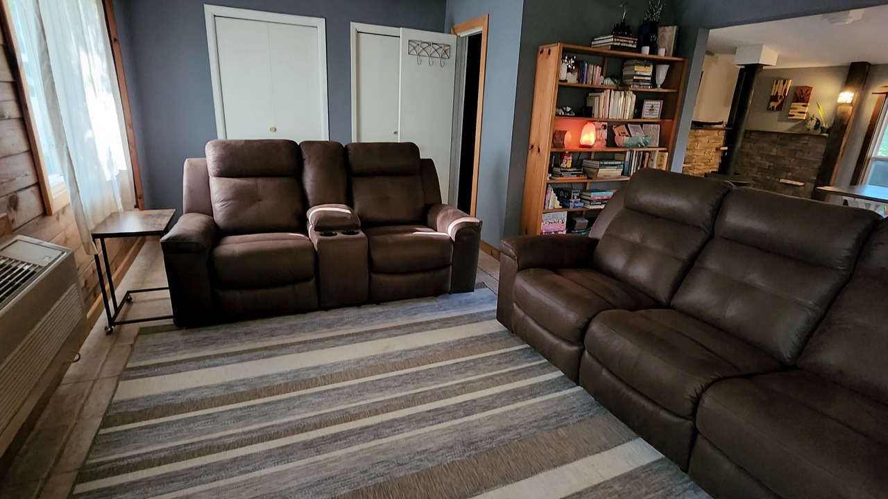 Photo of Bedroom in Sylvan Shores