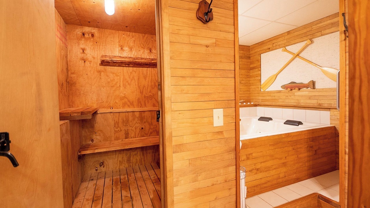 Photo of Bathroom in Sylvan Shores