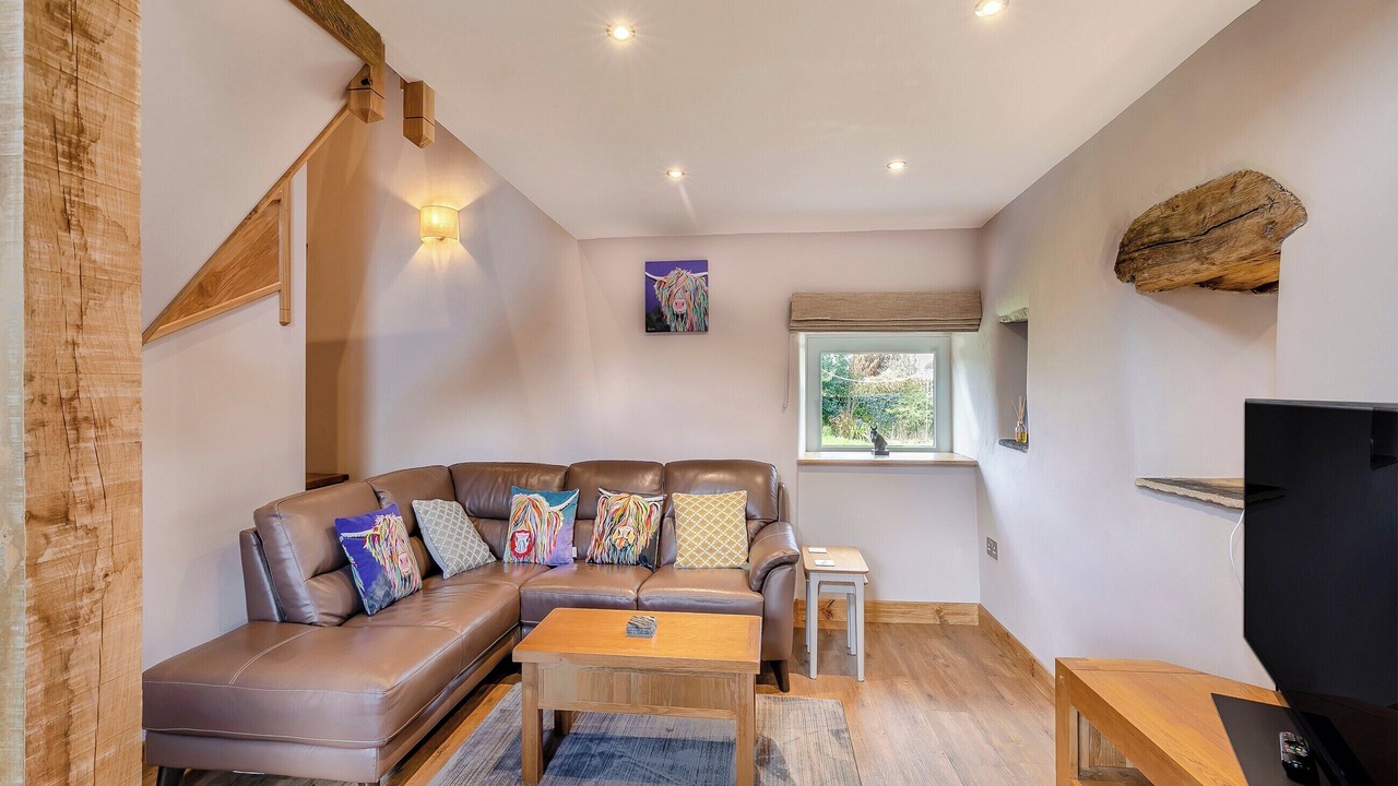 Photo of Others in Litton