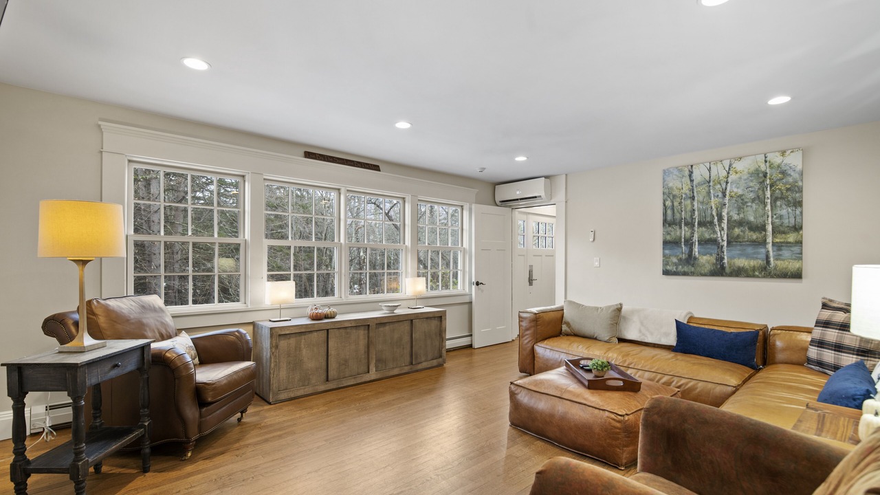 Photo of Livingroom in West Dover