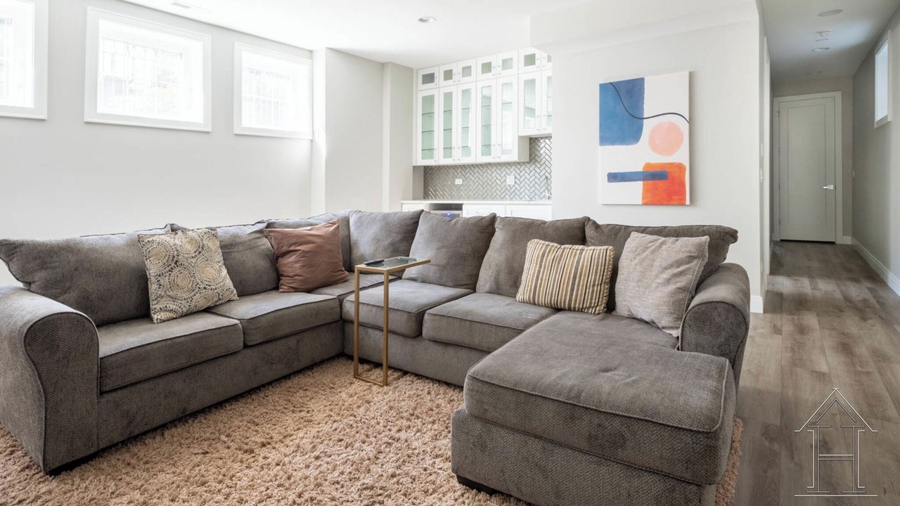 Photo of Livingroom in Washington Park