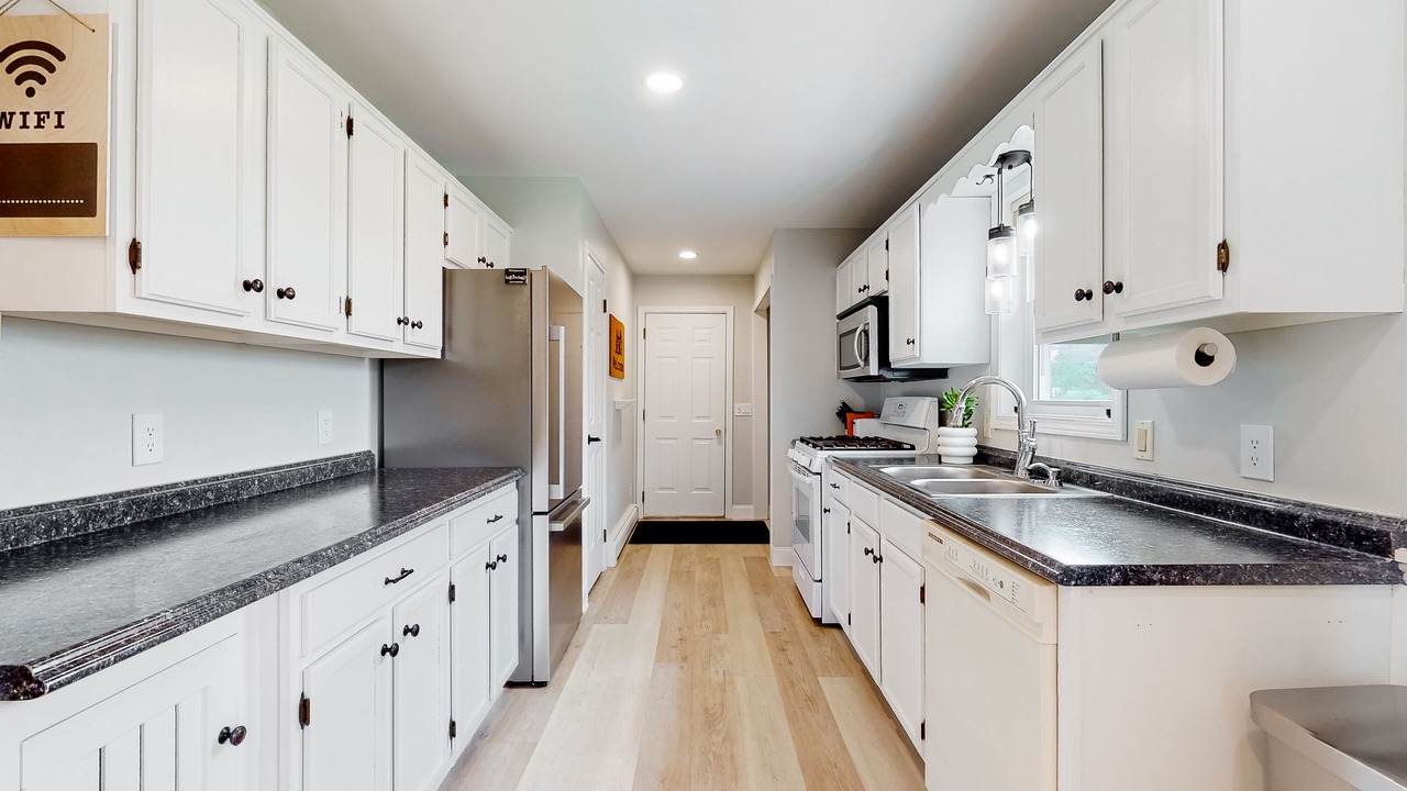 Photo of Kitchen in Town of Benton
