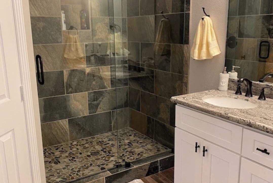Photo of Bathroom in Pointe San Luis