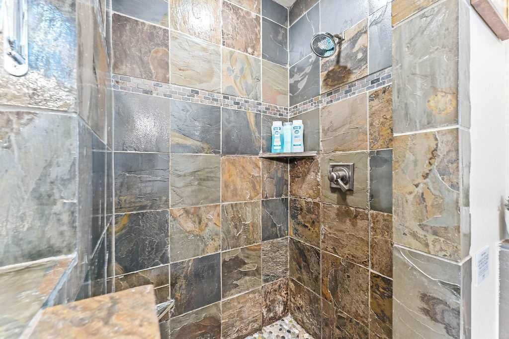 Photo of Bathroom in Eureka Springs