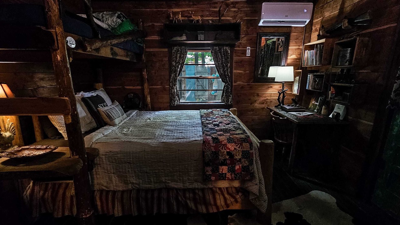 Photo of Bedroom in Berryville