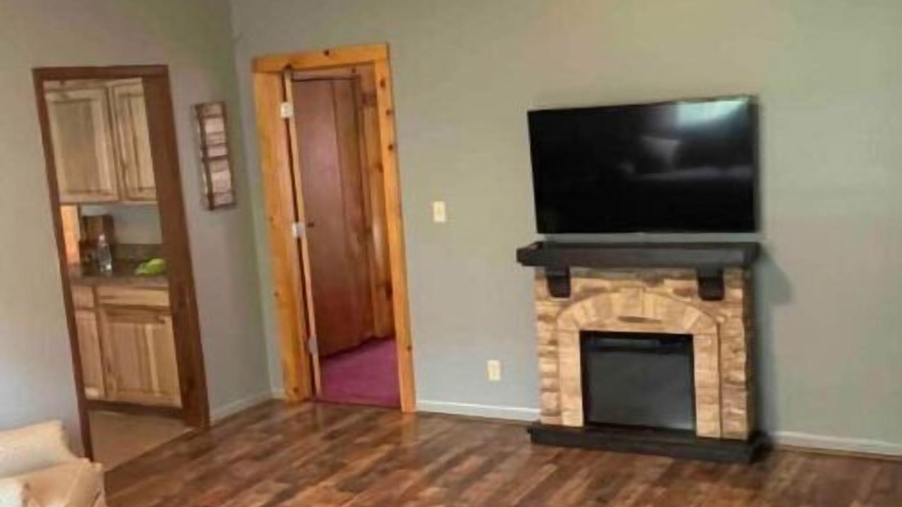 Photo of Livingroom in Derrick City