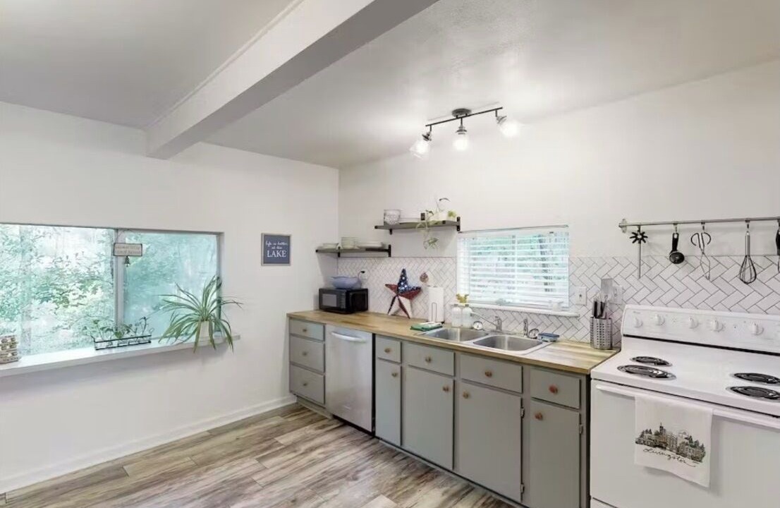 Photo of Kitchen in Onalaska
