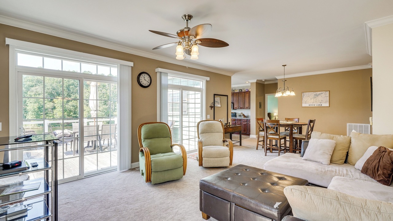 Photo of Livingroom in Semora