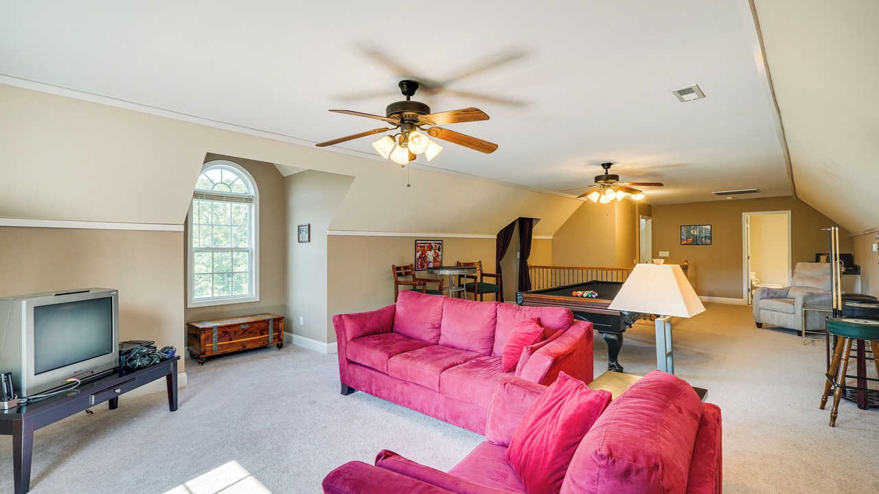 Photo of Livingroom in Semora