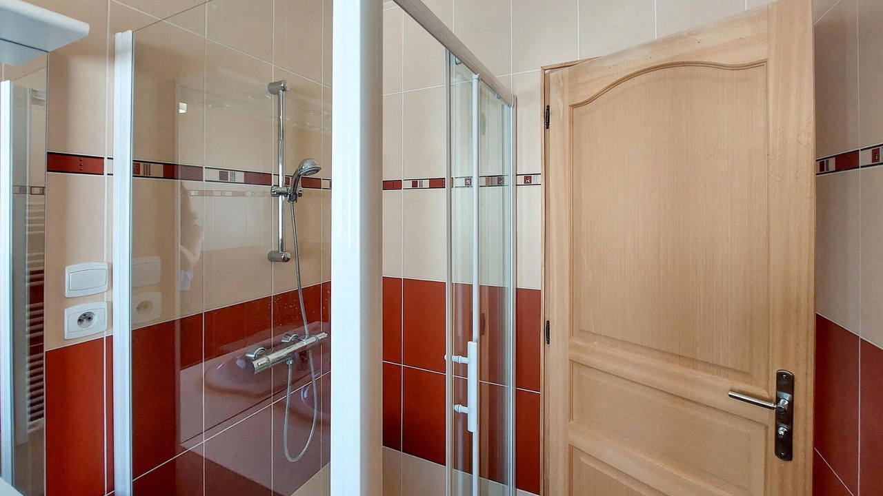 Photo of Bathroom in Sainte-Gemme-la-Plaine