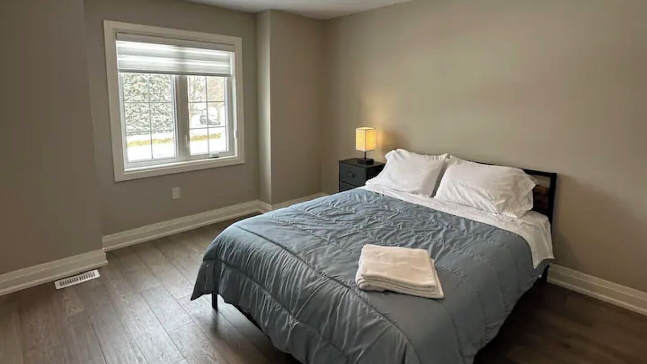 Photo of Bedroom in Oshawa