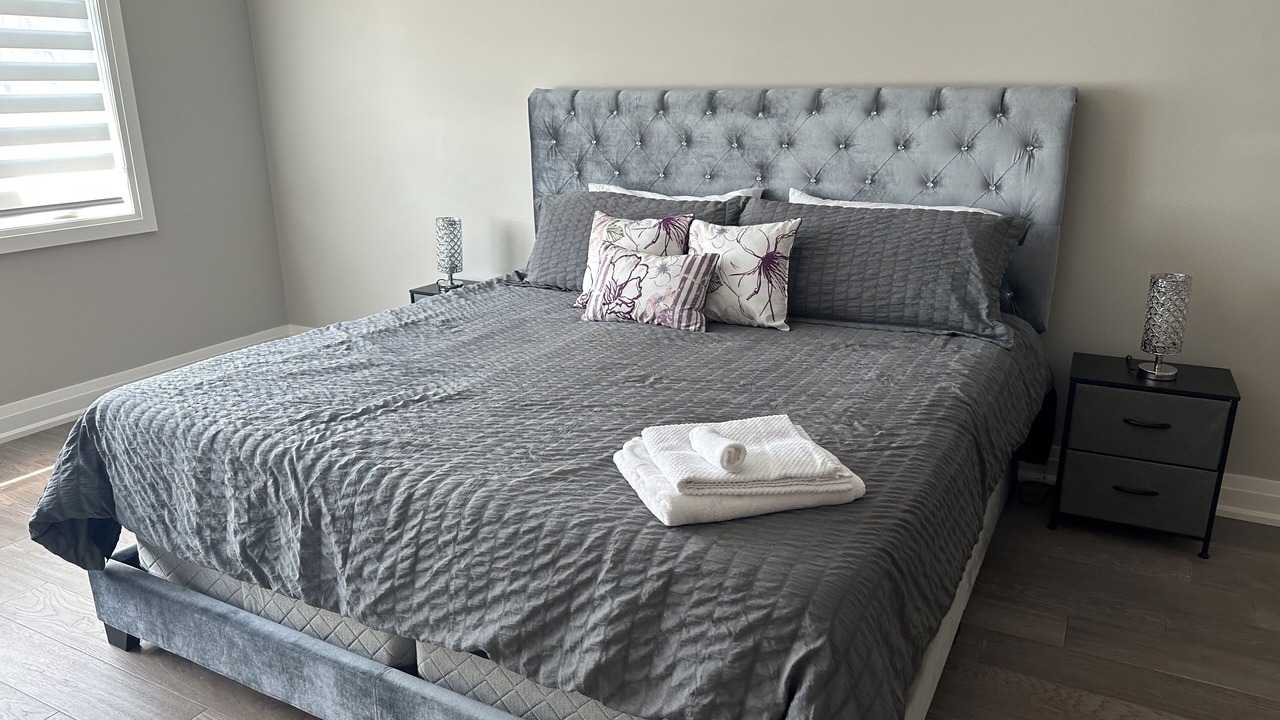 Photo of Bedroom in Oshawa
