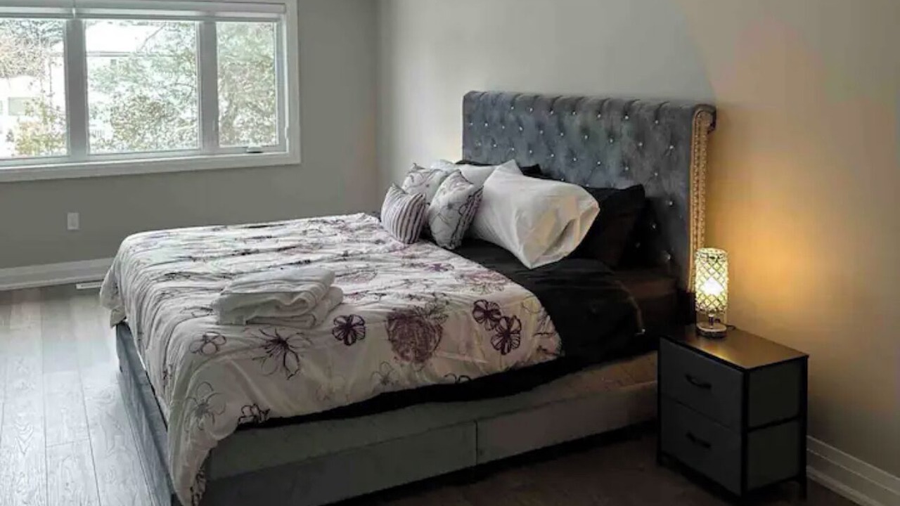 Photo of Bedroom in Oshawa