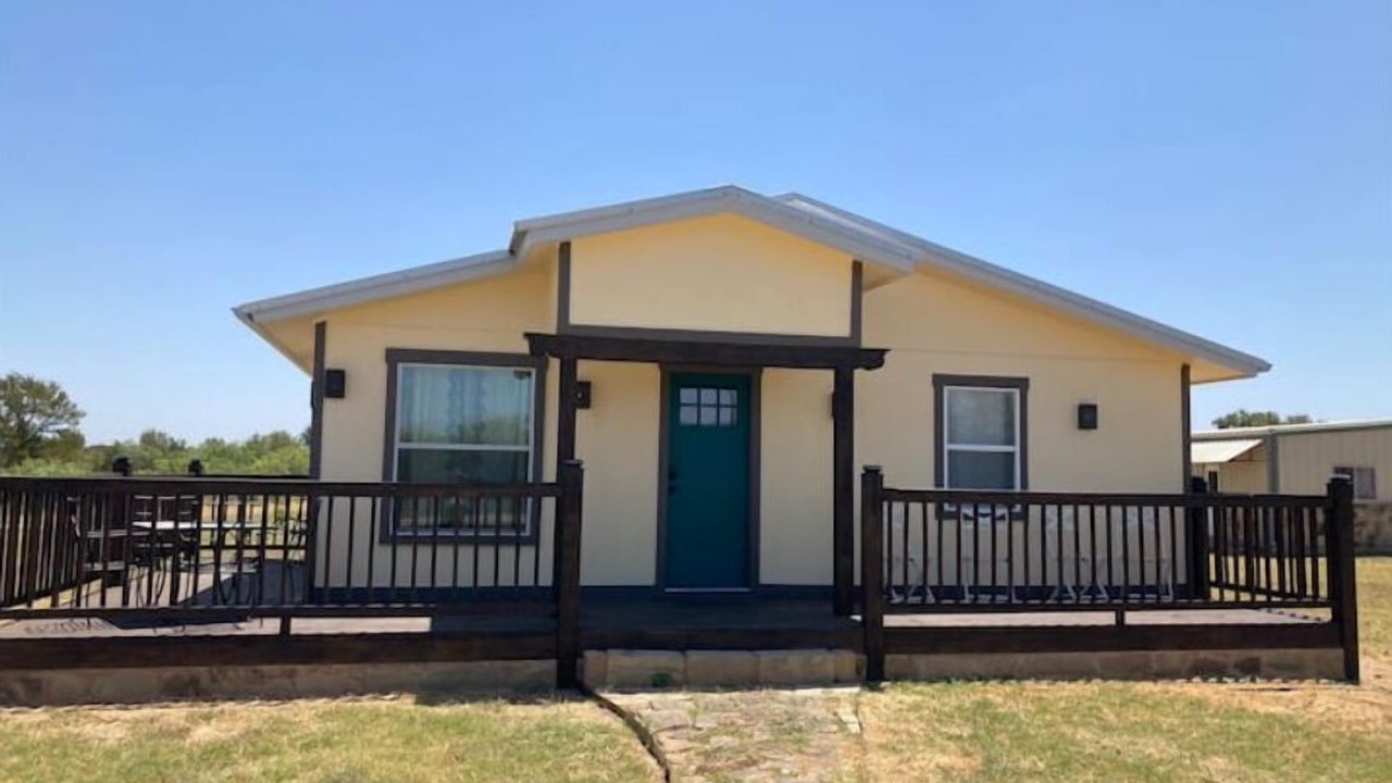 Photo of Outdoor in Del Valle