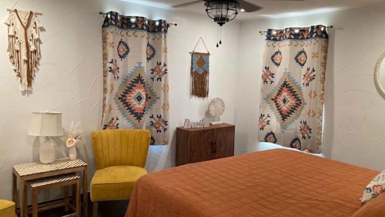 Photo of Bedroom in Del Valle