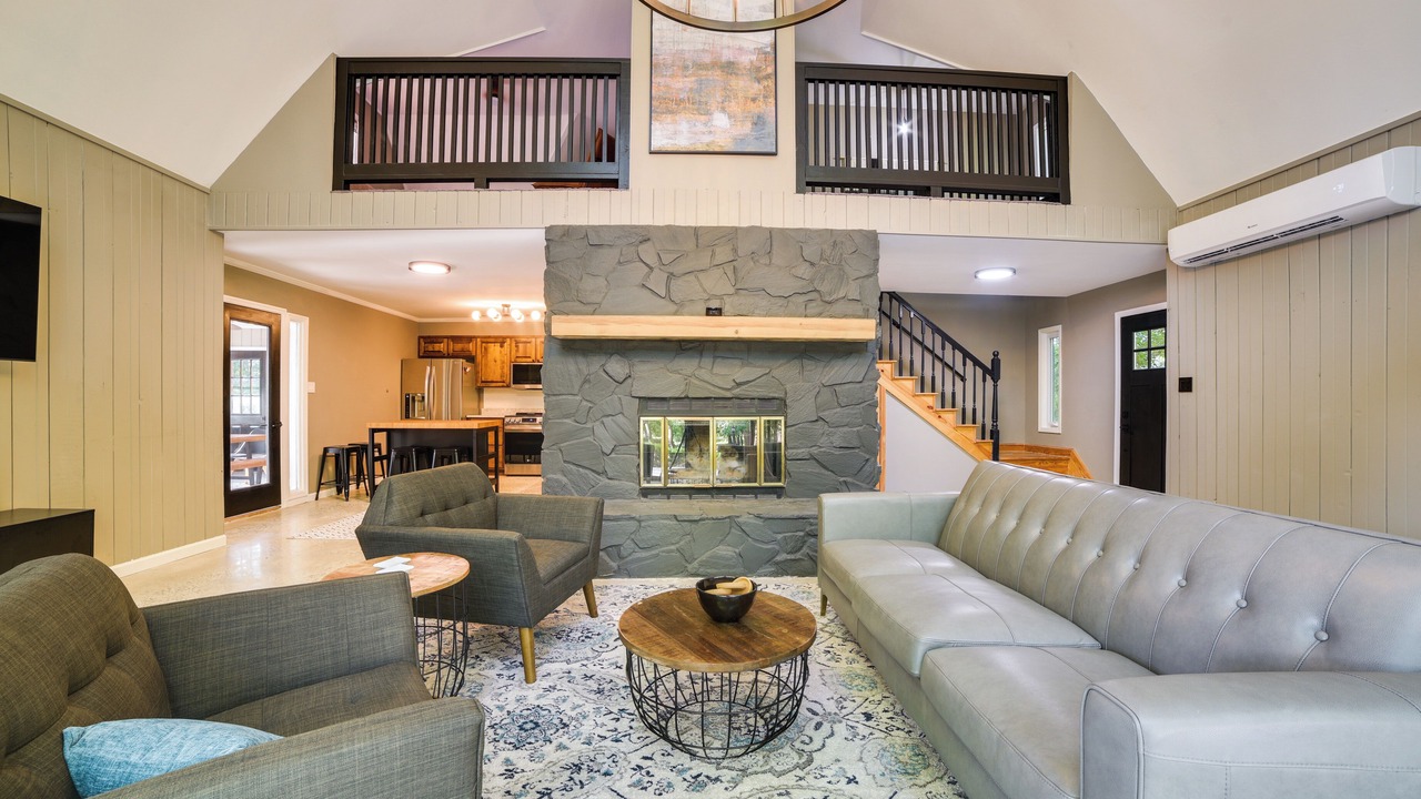 Photo of Livingroom in Valdosta