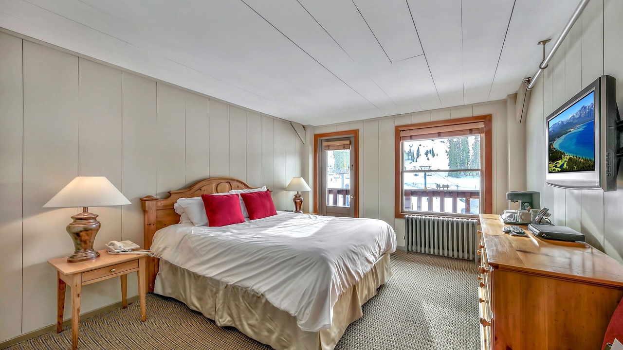 Photo of Bedroom in Sugar Bowl Resort