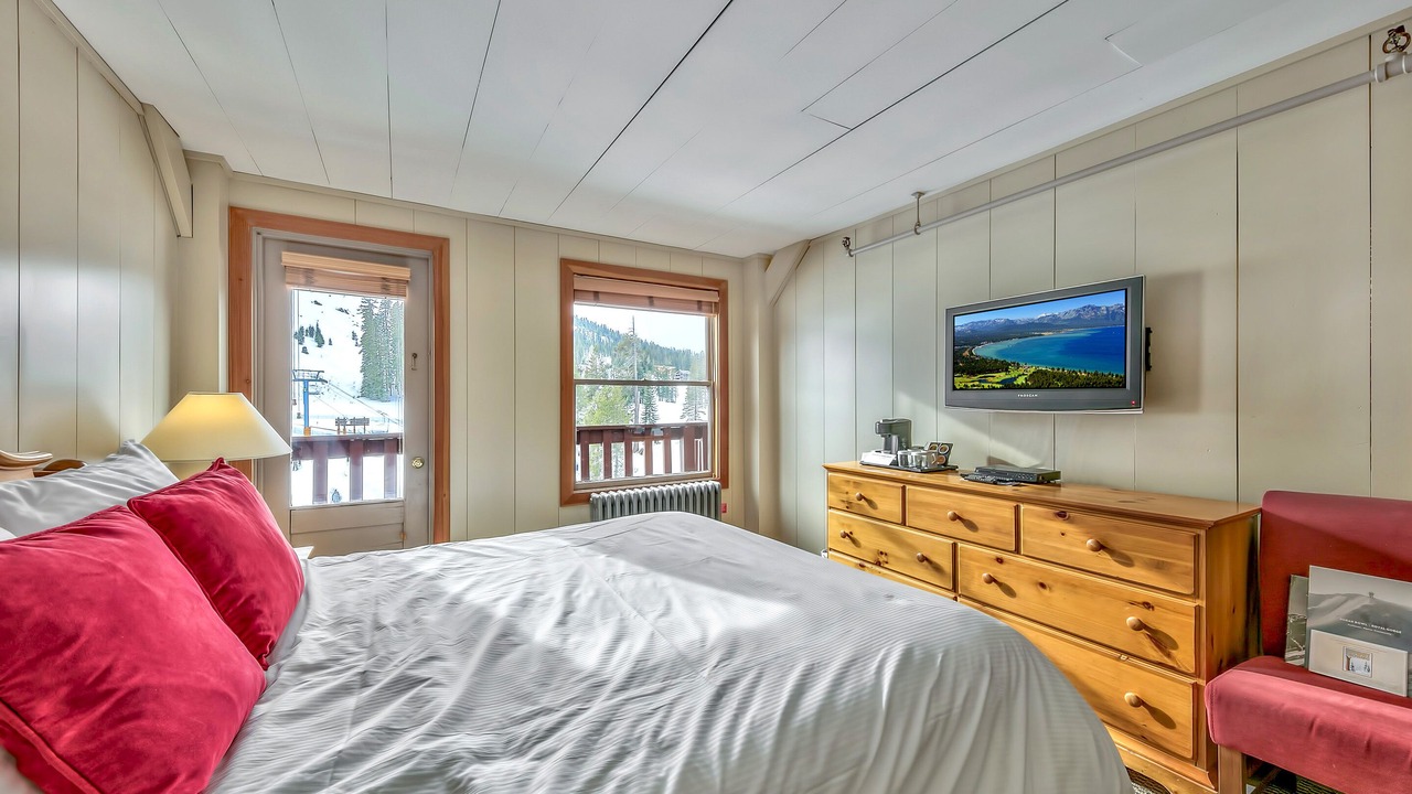 Photo of Bedroom in Sugar Bowl Resort