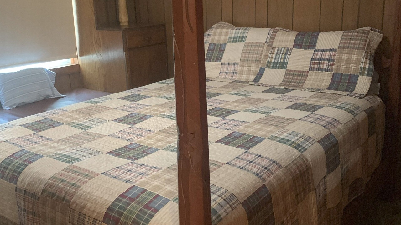Photo of Bedroom in Pottsboro