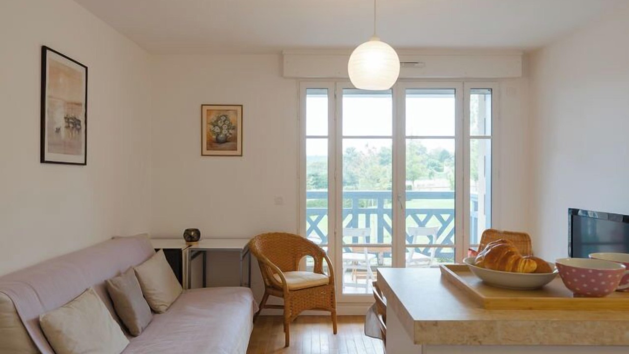 Photo of Livingroom in Deauville