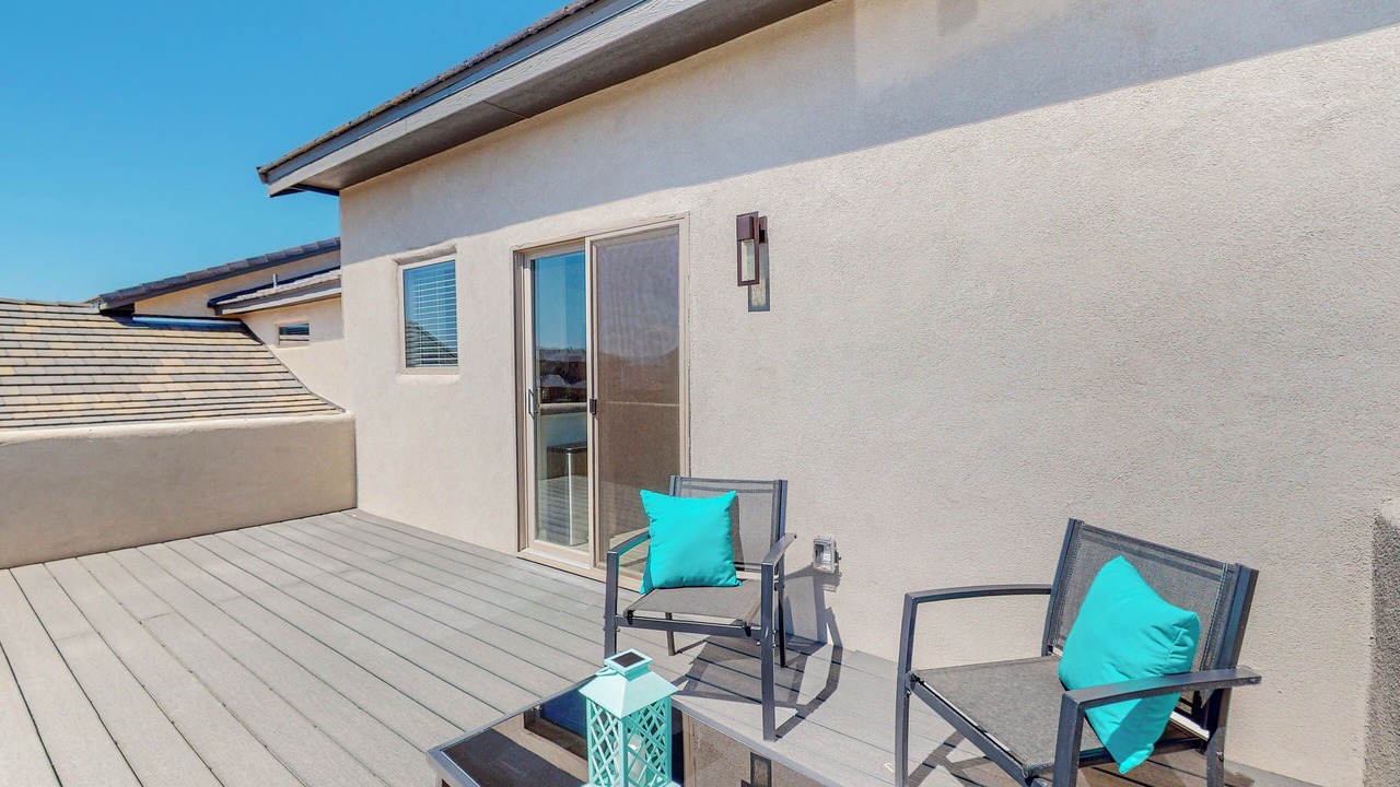 Photo of Patio Balcony in Mesa Del Sol Innovation Park
