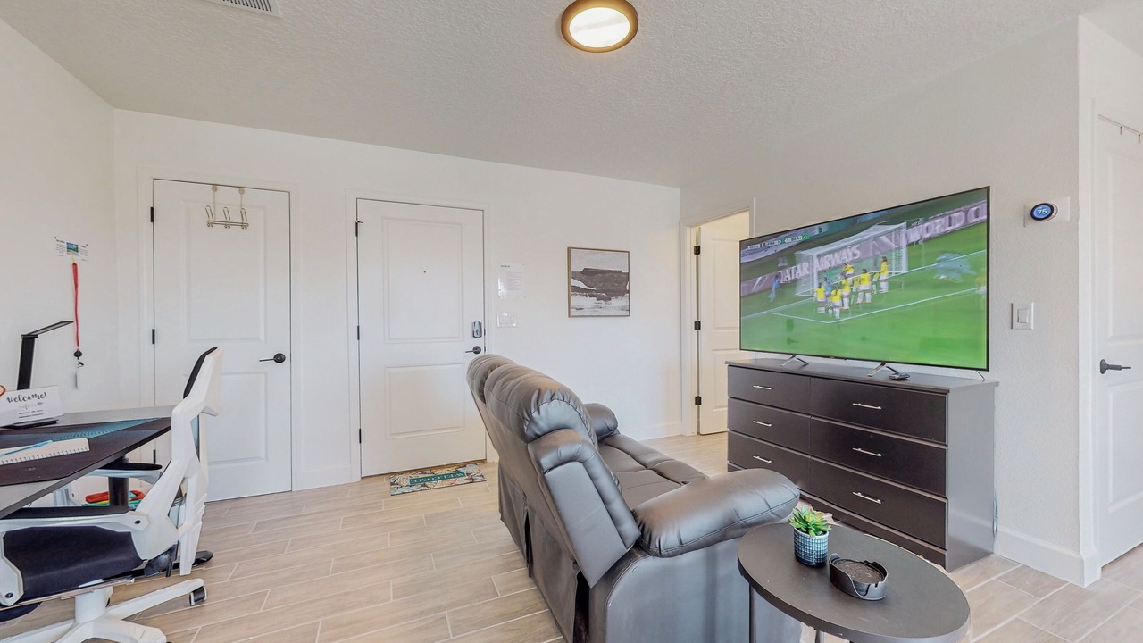 Photo of Livingroom in Mesa Del Sol Innovation Park