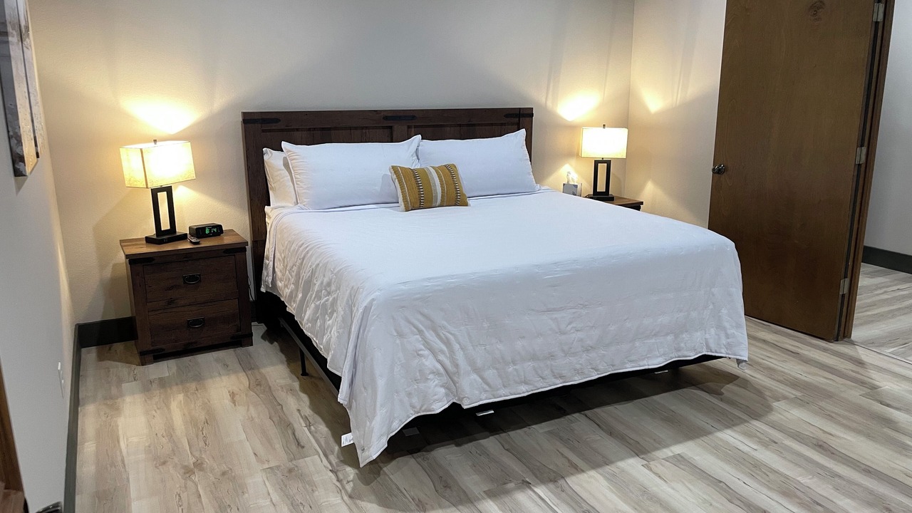 Photo of Bedroom in Russell