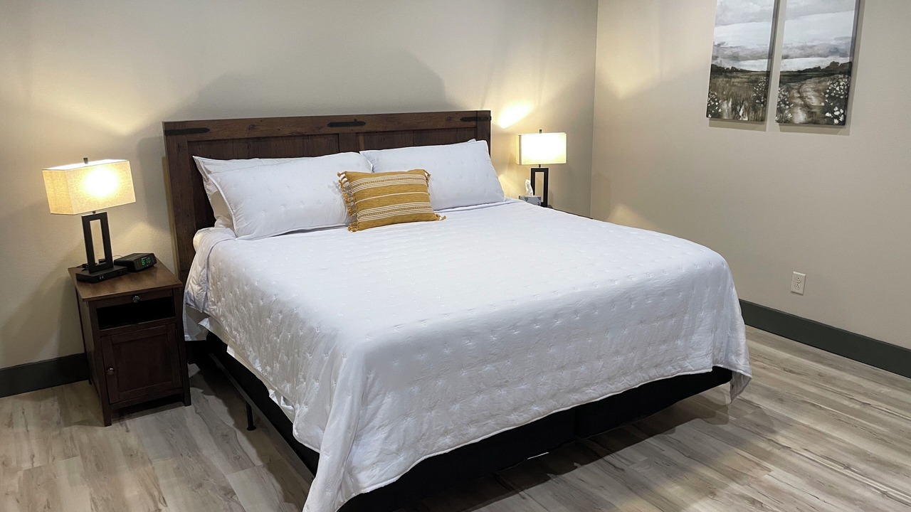 Photo of Bedroom in Russell