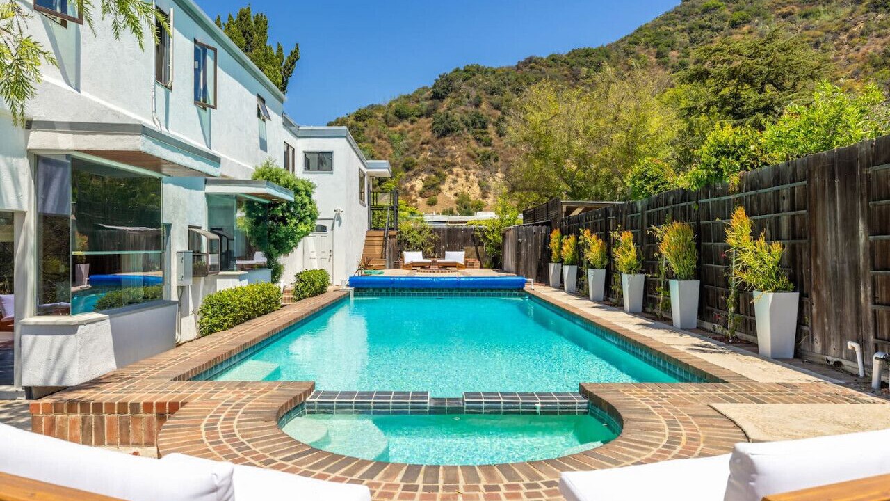 Photo of Outdoor in Beverly Glen