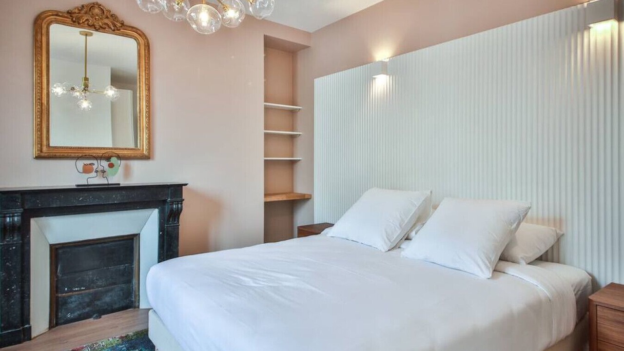 Photo of Bedroom in Grenelle