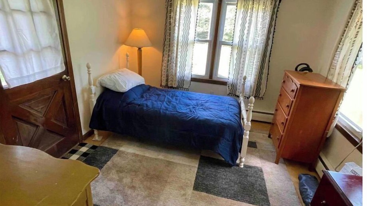 Photo of Bedroom in Acton