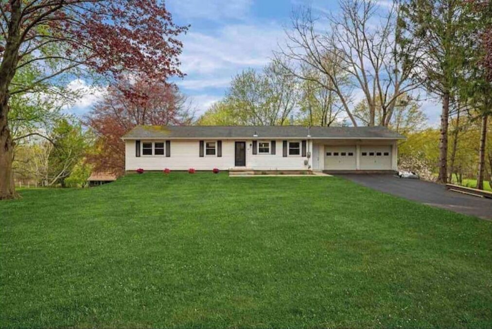 Photo of Outdoor in Penfield