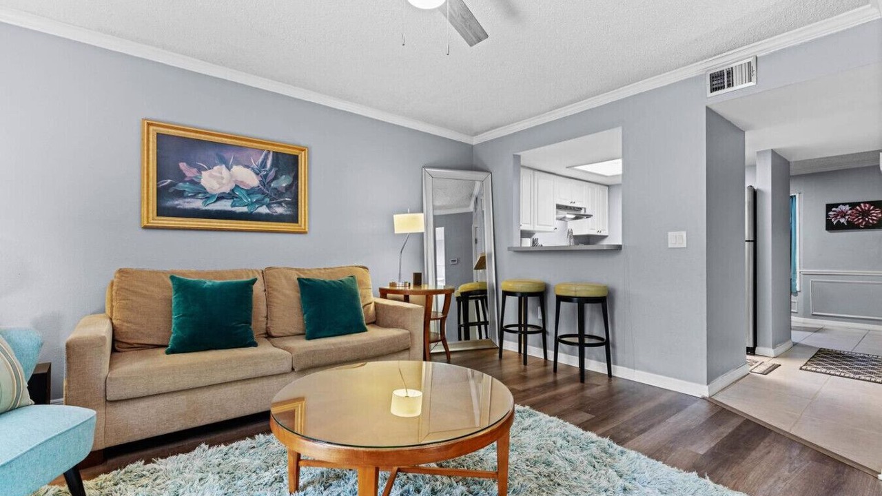 Photo of Livingroom in Gainesville
