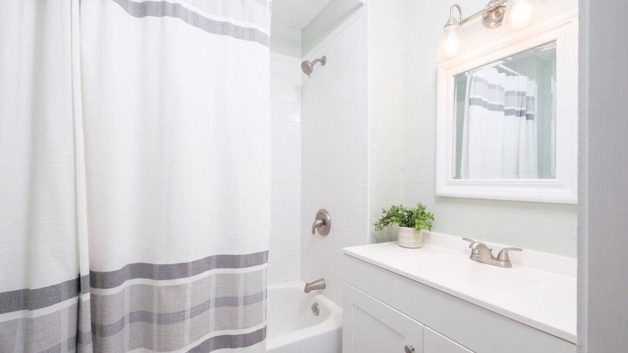 Photo of Bathroom in University Heights