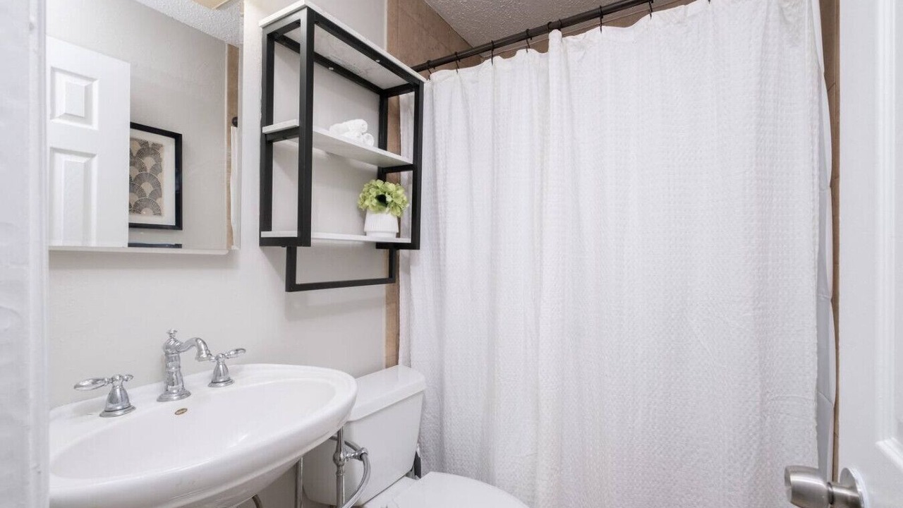 Photo of Bathroom in Gainesville