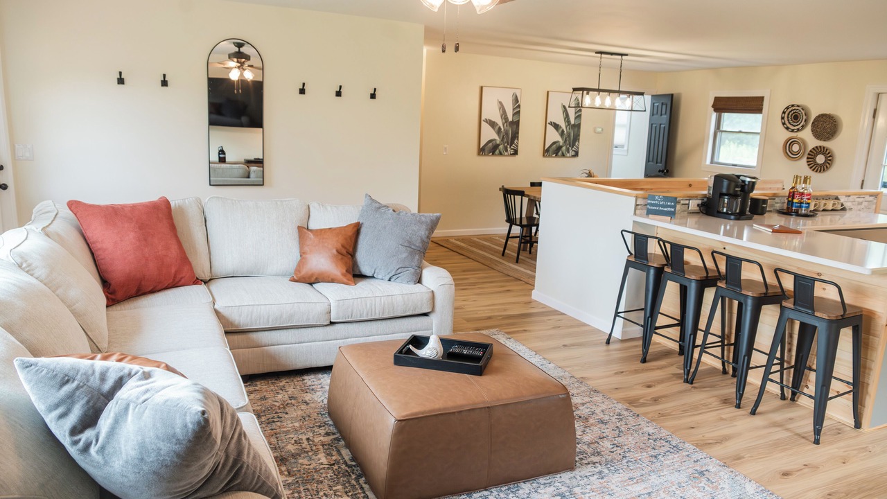 Photo of Livingroom in Ellicottville