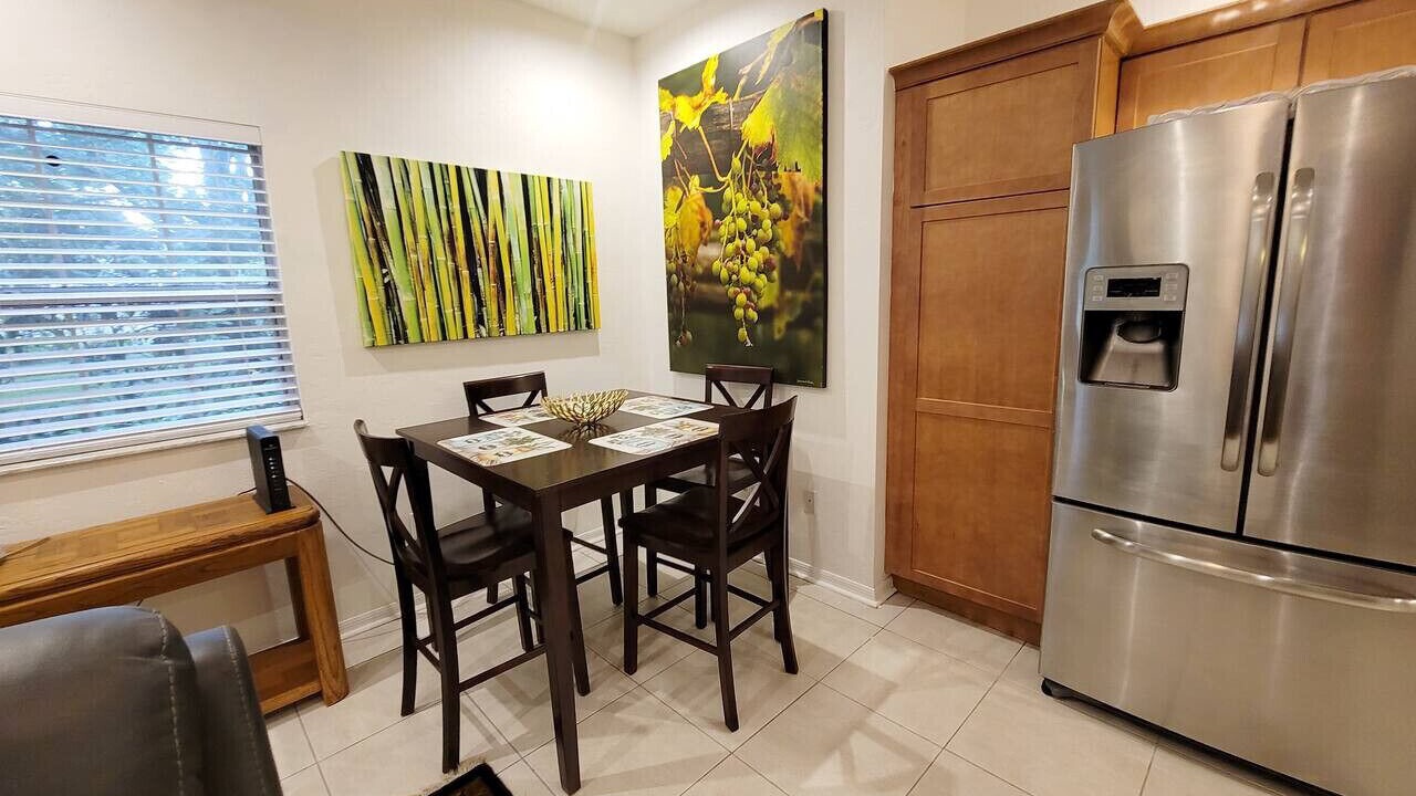 Photo of Others in Pleasant Street