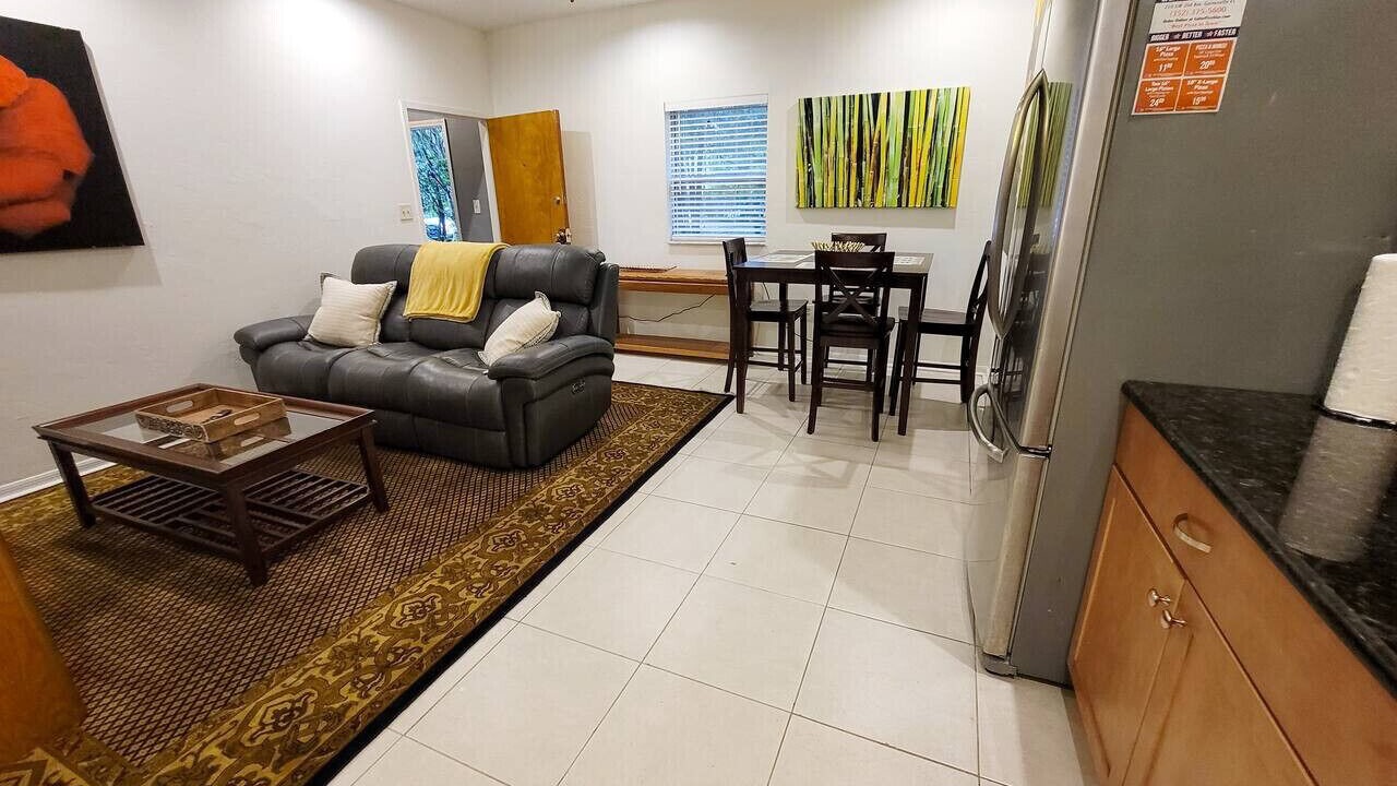 Photo of Livingroom in Pleasant Street