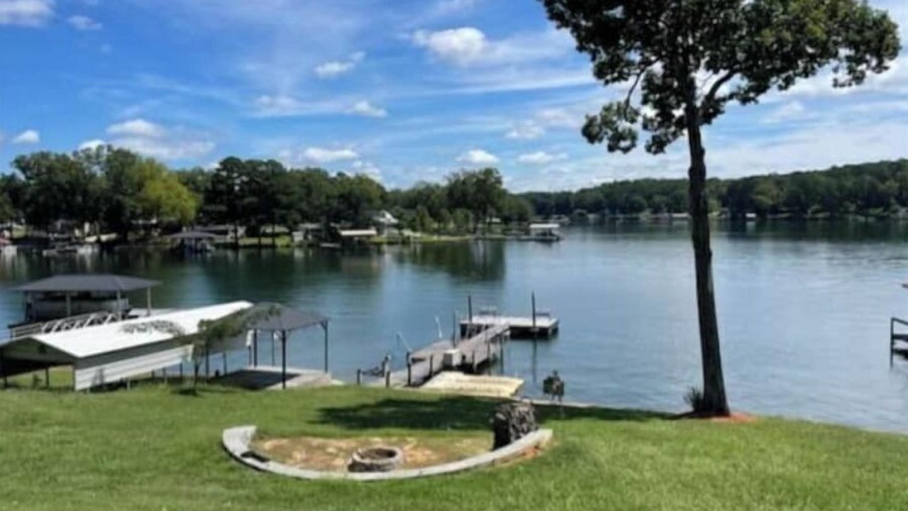 Photo of Outdoor in Cross Hill