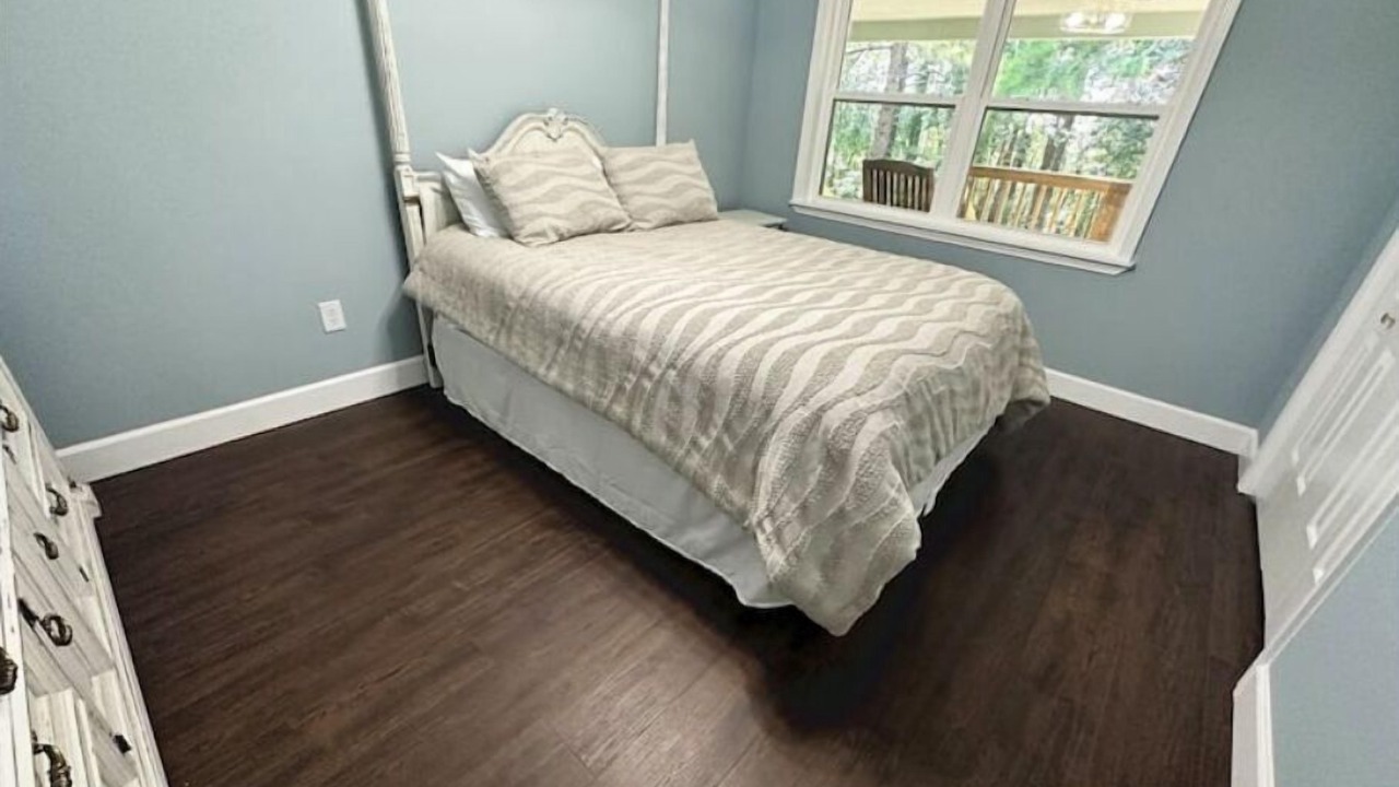 Photo of Bedroom in Avinger