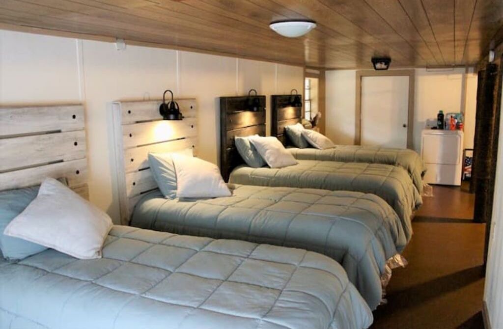 Photo of Bedroom in Karnack