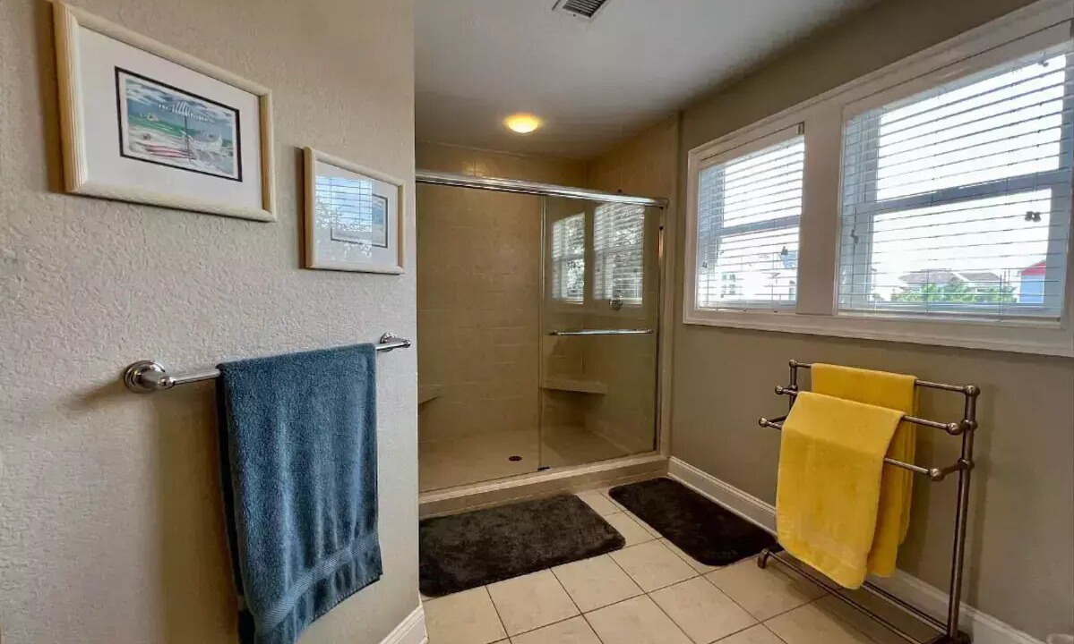 Photo of Bathroom in Ocean Sands