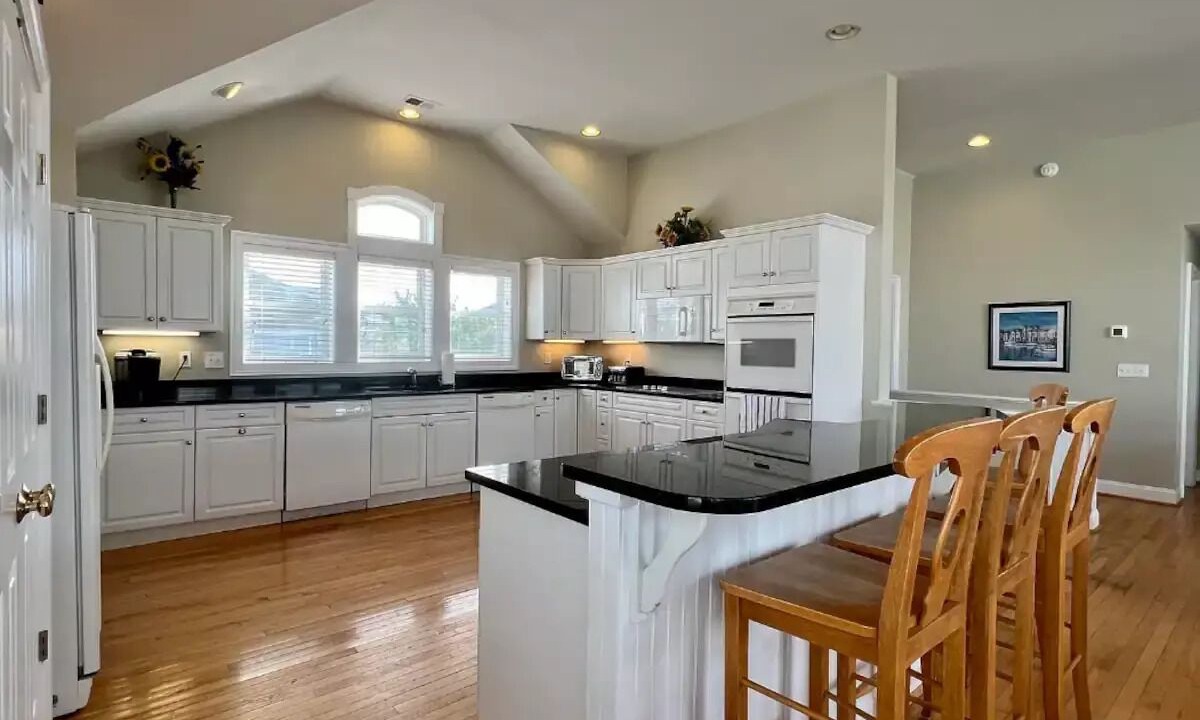 Photo of Kitchen in Ocean Sands