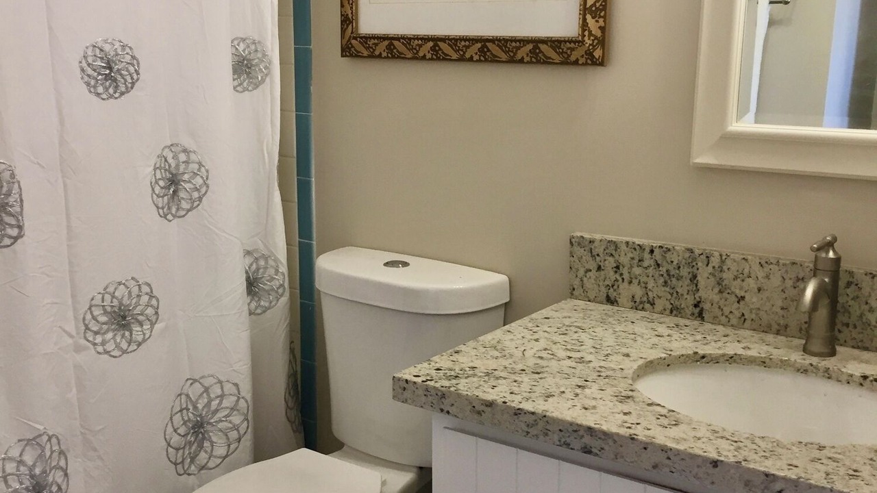 Photo of Bathroom in Bisbee