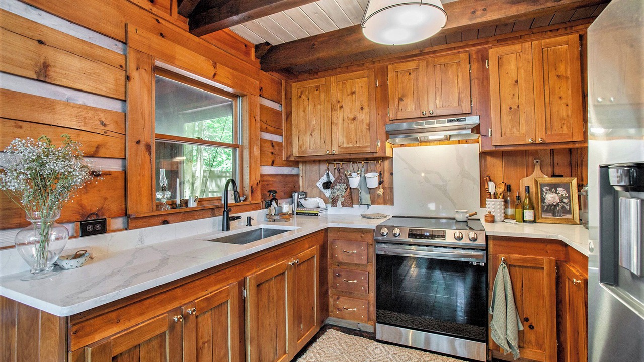 Photo of Kitchen in Walnut Mountain