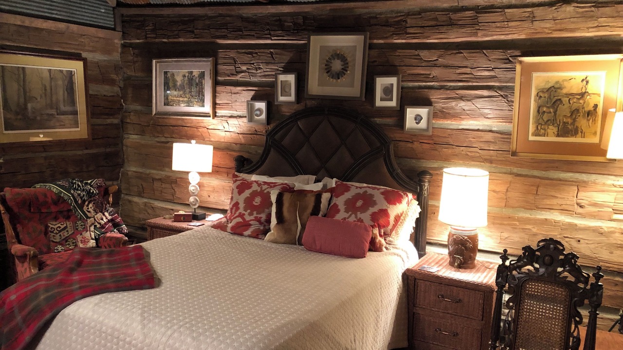 Photo of Bedroom in Clarksdale