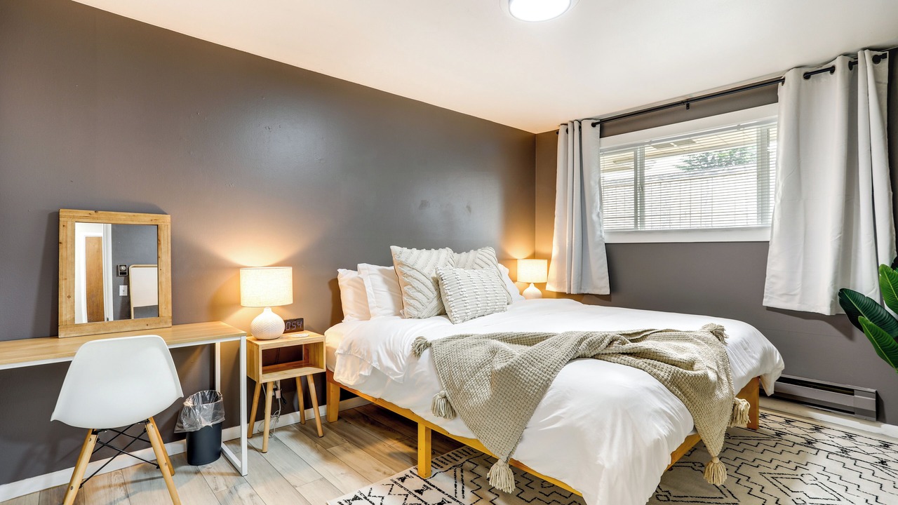 Photo of Others in Old Ballard